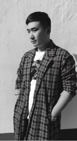 全國色彩名師--劉芪辰